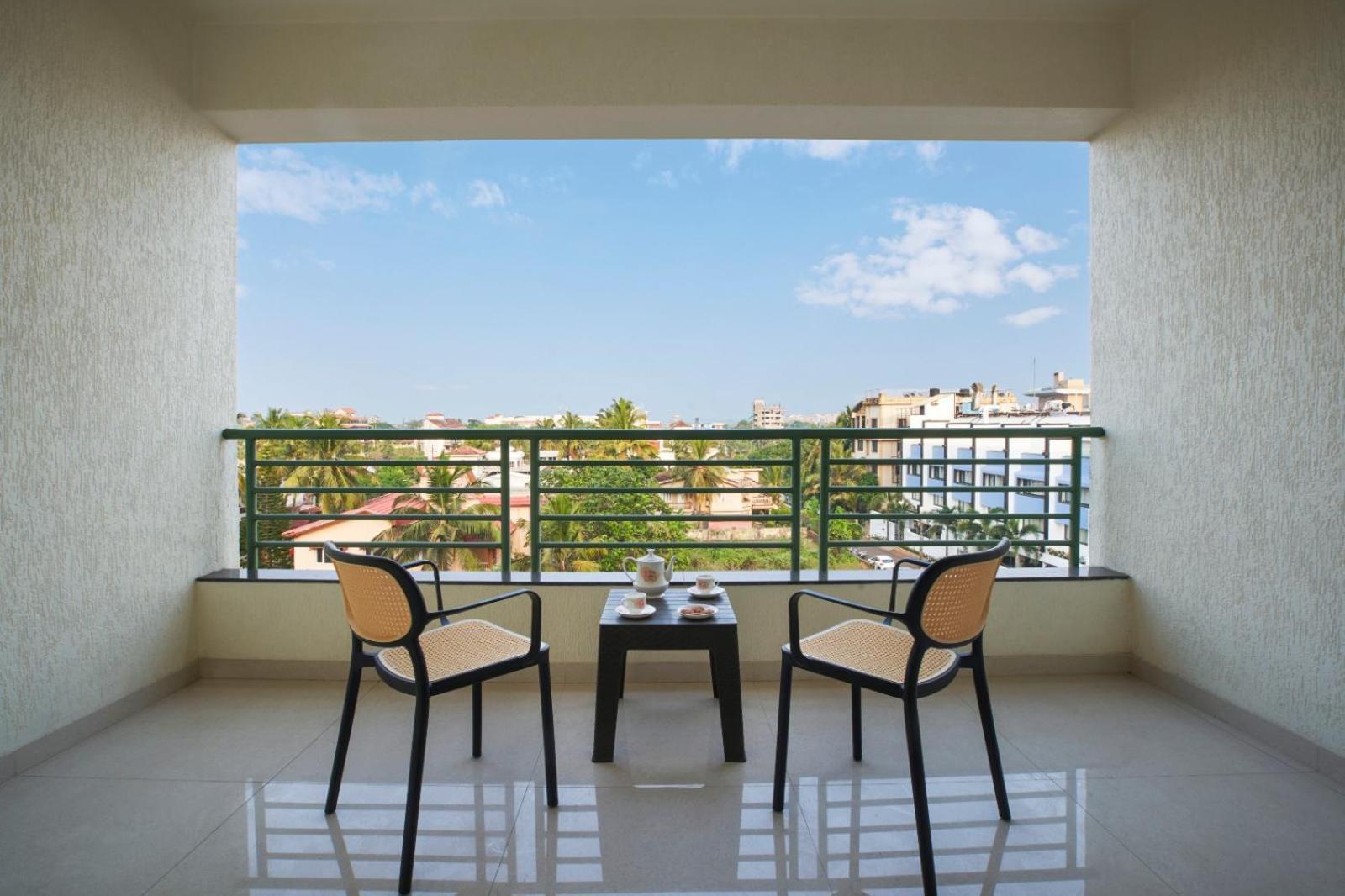 Grandeur Stays Panaji Esterno foto